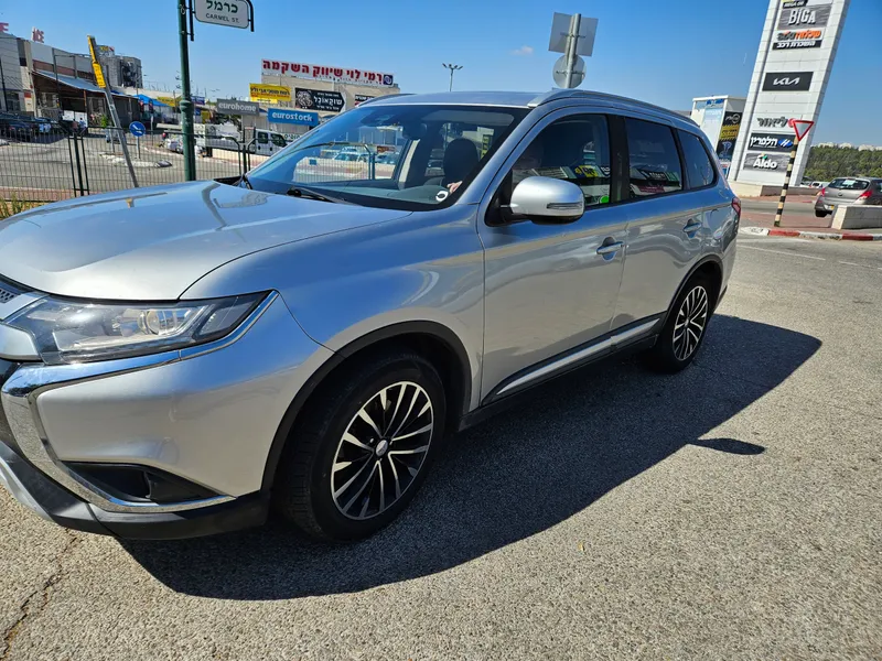 Mitsubishi Outlander с пробегом, 2019, частная рука