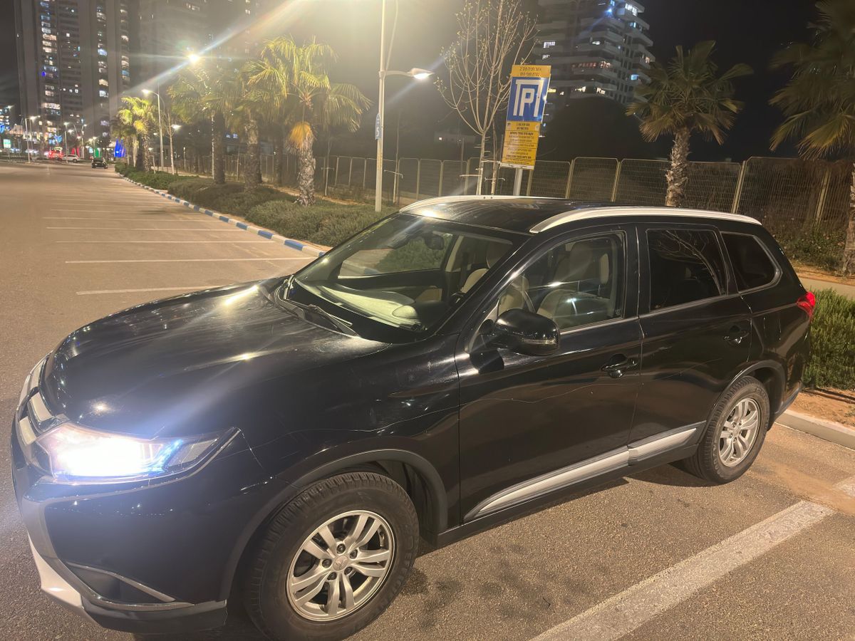 Mitsubishi Outlander 2ème main, 2017, main privée