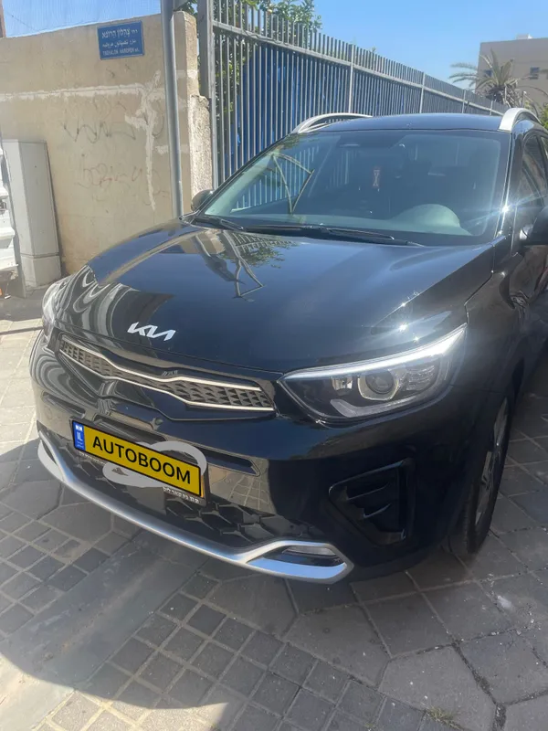 Kia Stonic 2nd hand, 2022, private hand