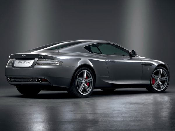 أستون مارتن DB9 ‏2008. الهيكل، المظهر الخارجي. كوبيه, 1 الجيل، تحديث
