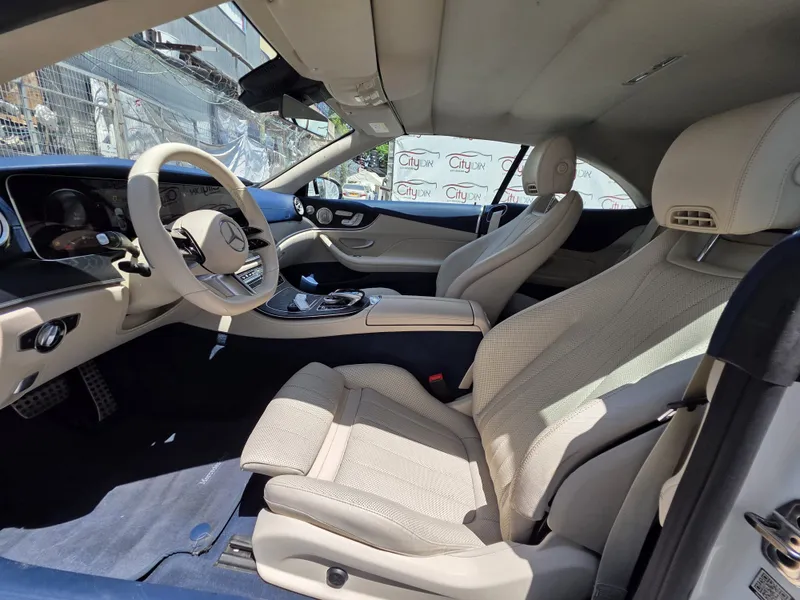مرسيدس E-Class مستعمل, 2022, مالك خاص