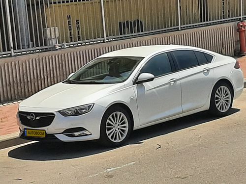 Opel Insignia, 2018, photo