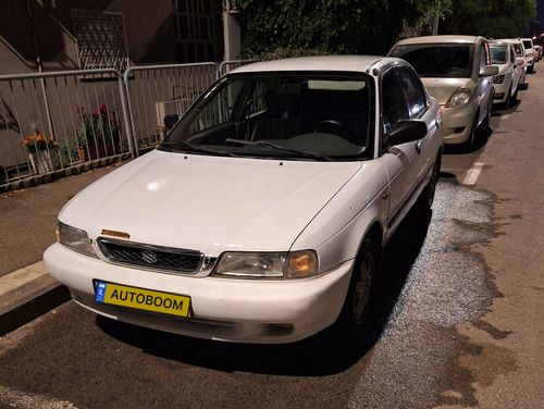Suzuki Baleno, 1998, photo