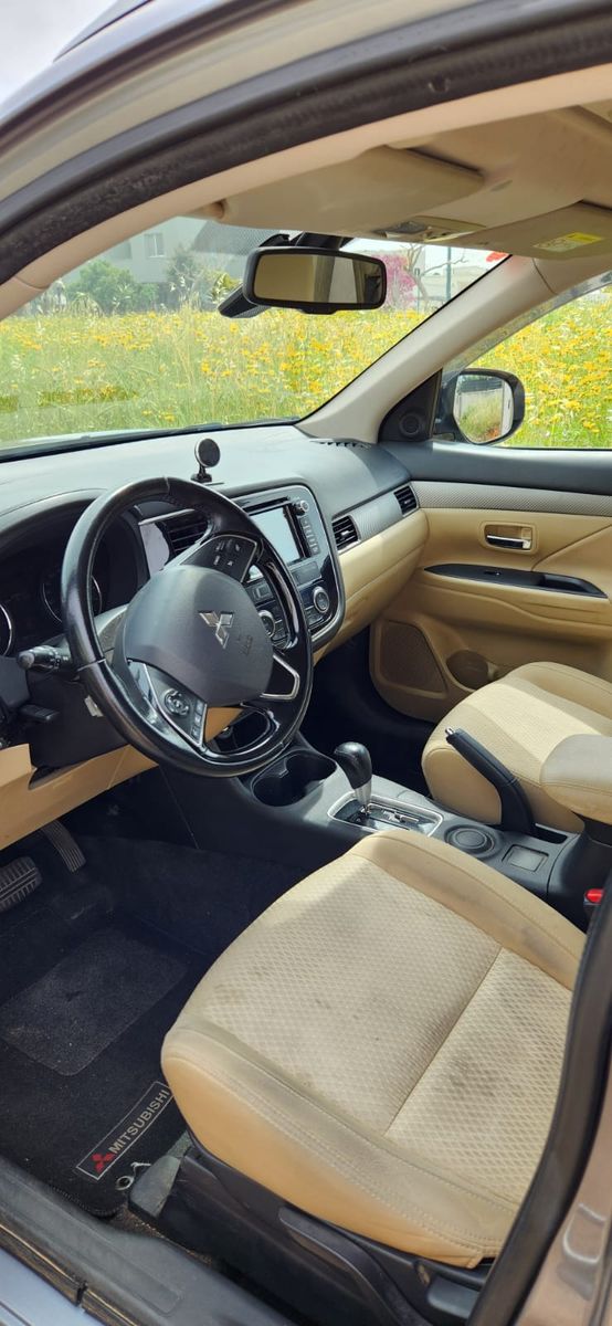 Mitsubishi Outlander 2ème main, 2016, main privée