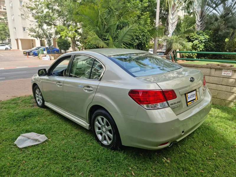 Subaru Legacy 2ème main, 2011, main privée