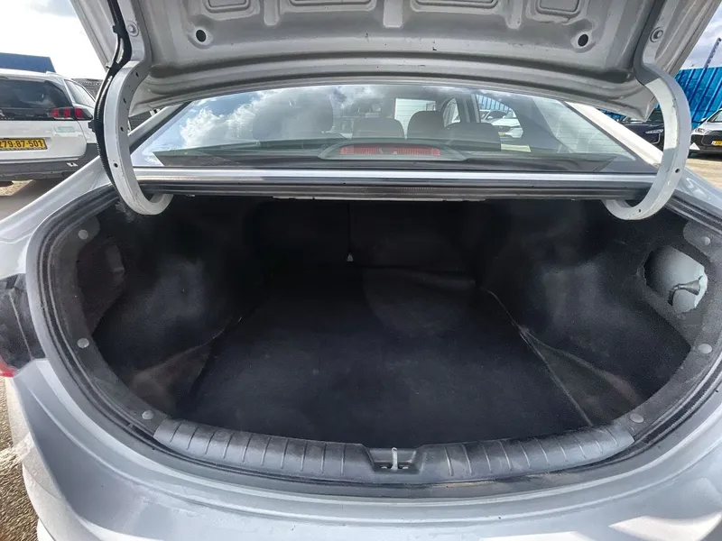 Hyundai Accent 2nd hand, 2022