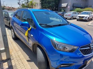 Opel Mokka, 2017, photo