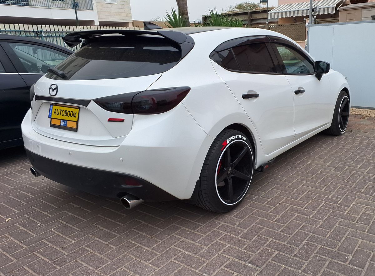 Mazda 3 2ème main, 2016, main privée