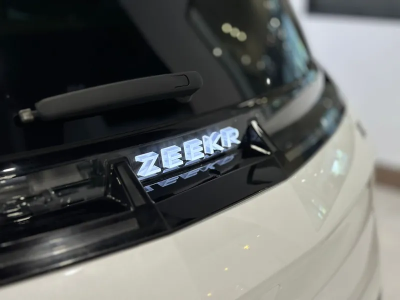 Zeekr X nouvelle voiture, 2024