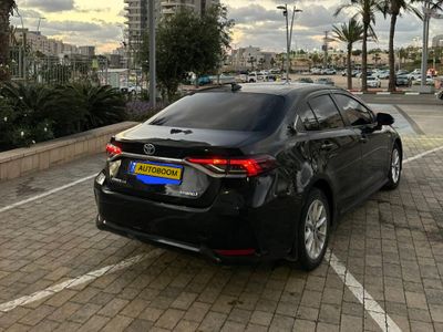 Toyota Corolla 2nd hand, 2019, private hand