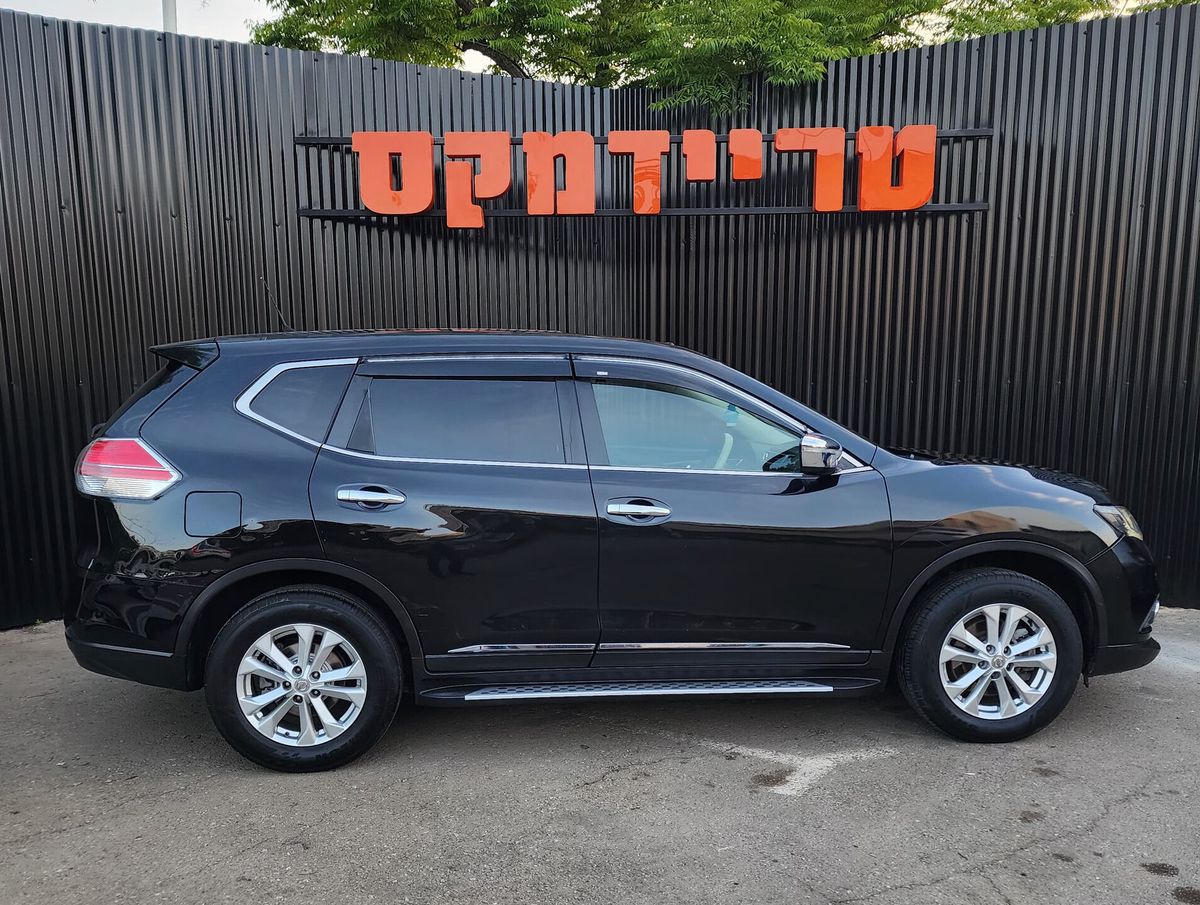 Nissan X-Trail 2nd hand, 2017, private hand
