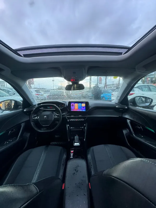 Peugeot 2008 с пробегом, 2021