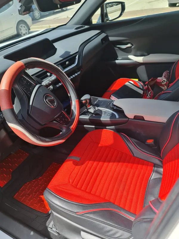 Lexus UX 2nd hand, 2021, private hand