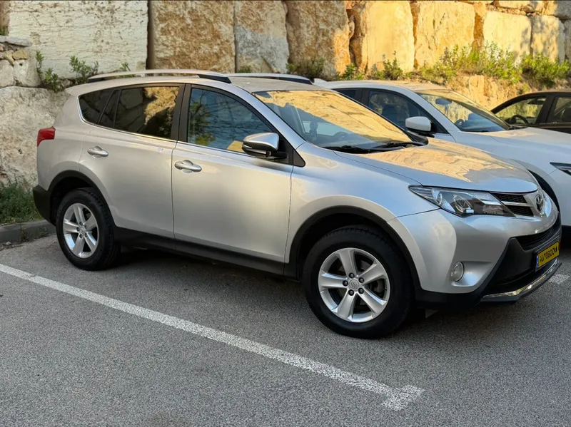 Toyota RAV4 с пробегом, 2013, частная