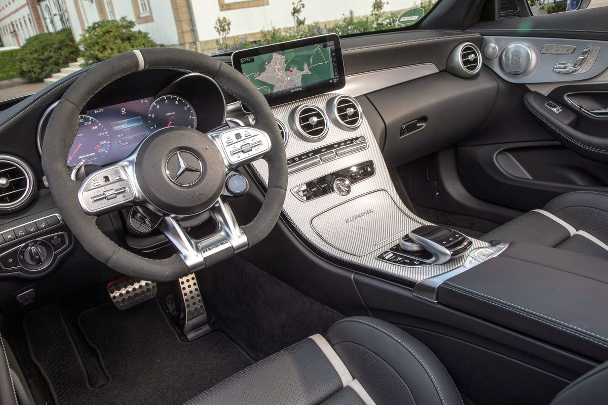 Mercedes C-Class AMG 2018. Siéges avants. Cabriolet, 4 génération, restyling