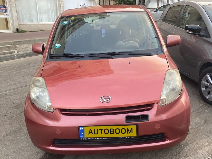 Daihatsu Sirion 2ème main, 2006, main privée