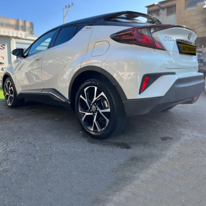 Toyota C-HR с пробегом, 2020, частная рука