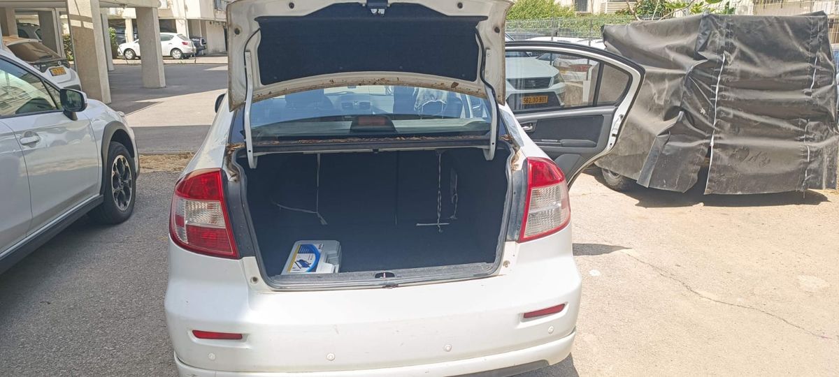 סוזוקי SX4 יד 2 רכב, 2011, פרטי