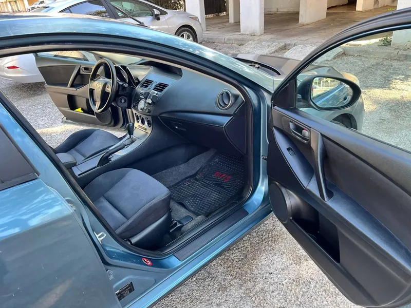 Mazda 3 2nd hand, 2010, private hand