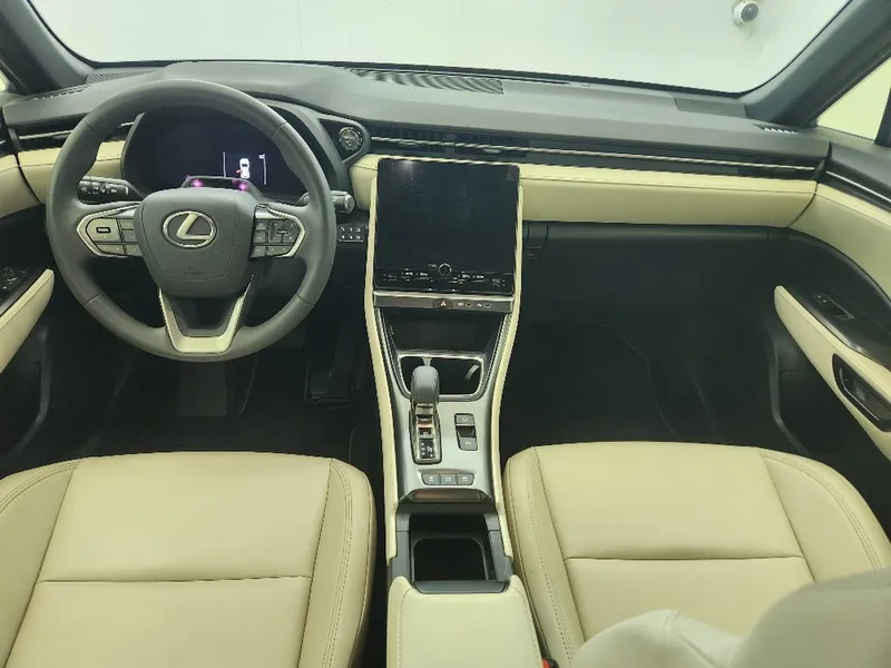 Lexus LBX 2nd hand, 2024