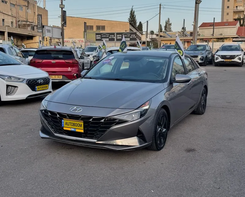 יונדאי אלנטרה יד 2 רכב, 2022, פרטי