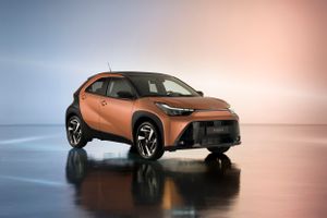 Toyota Aygo 2025. Кузов, экстерьер. Мини 5 дверей, 3 поколение, рестайлинг