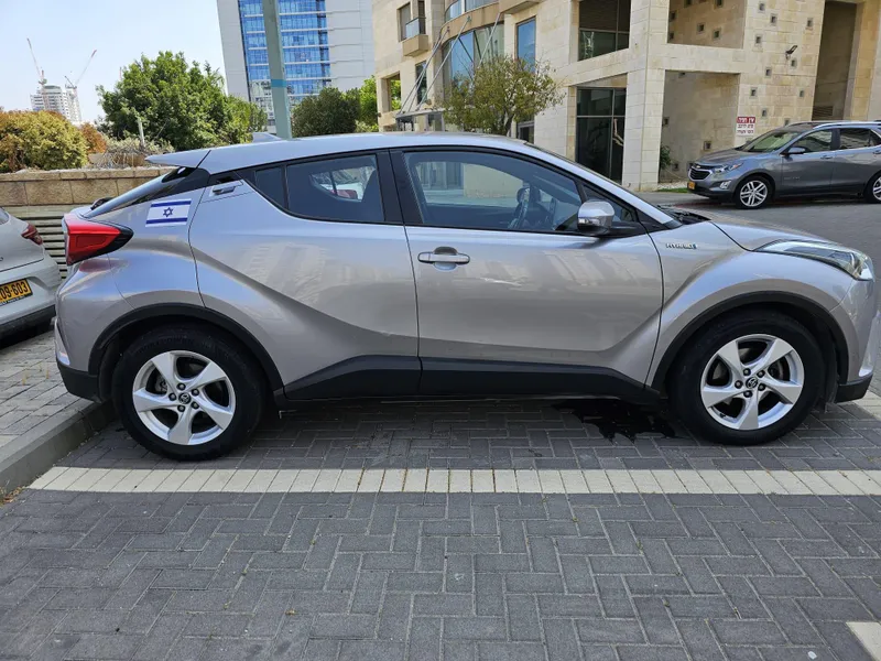 Toyota C-HR с пробегом, 2019, частная рука