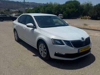 Skoda Octavia, 2017, photo