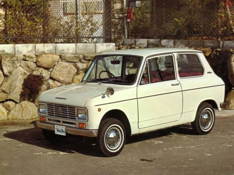דייהטסו פלואו 1966. מרכב, צורה. סדאן 2 דלתות, 1 דור