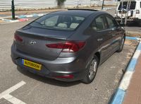 Hyundai Elantra 2nd hand, 2019, private