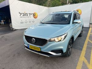 MG ZS, 2021, photo