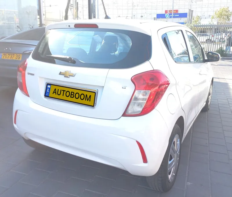Chevrolet Spark 2nd hand, 2016