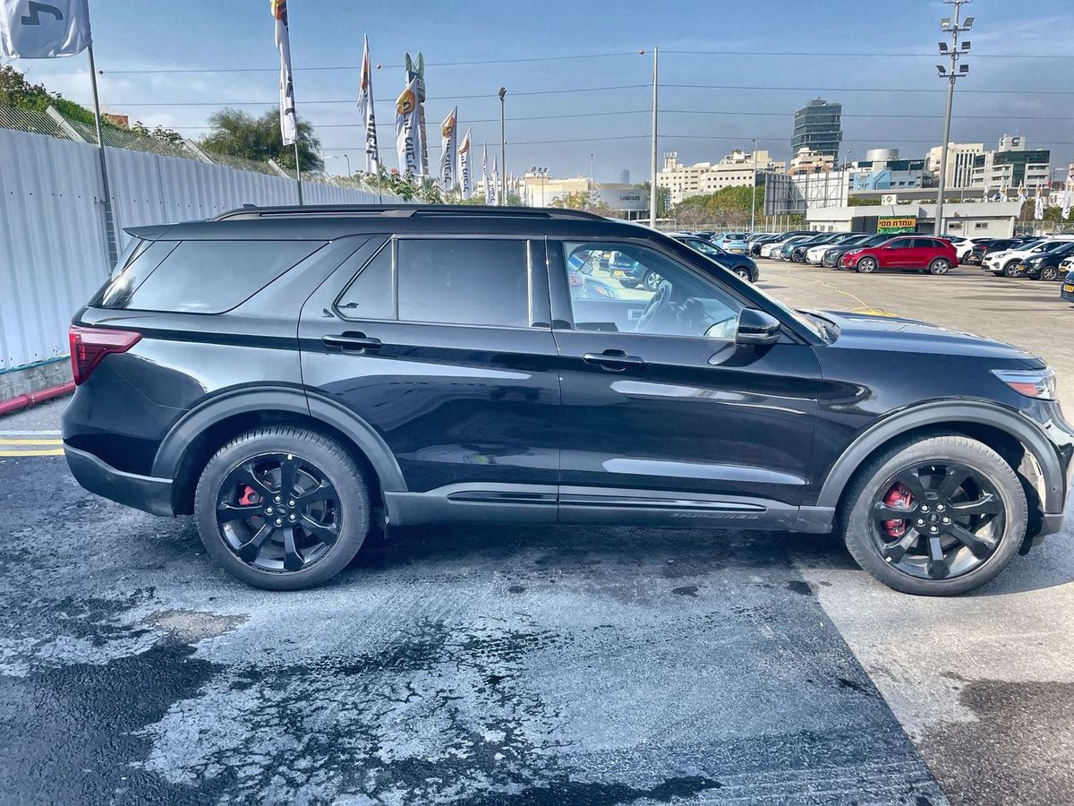 Ford Explorer с пробегом, 2023, частная рука
