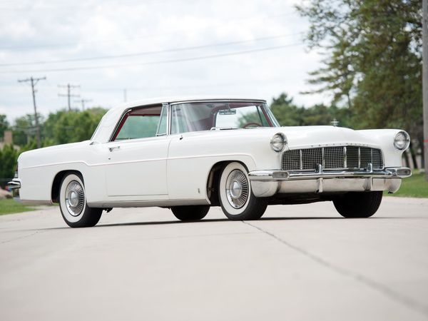 Lincoln Continental 1956. Carrosserie, extérieur. Coupé, 2 génération