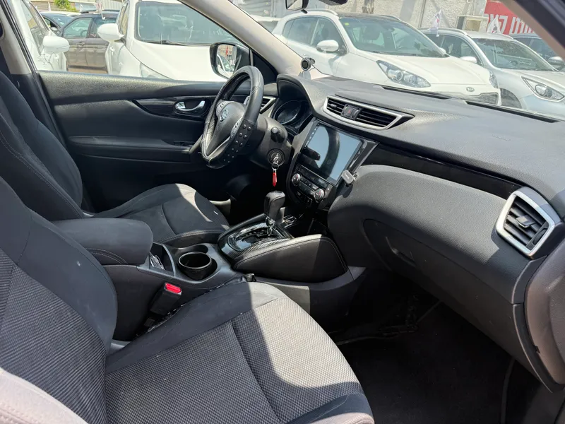 Nissan Qashqai 2nd hand, 2017