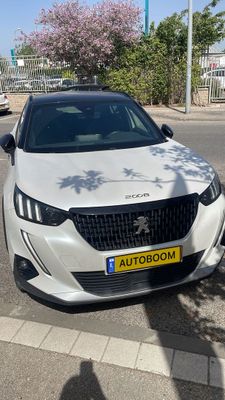 Peugeot 2008 2nd hand, 2022, private hand