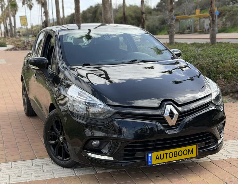 Renault Clio 2nd hand, 2017, private