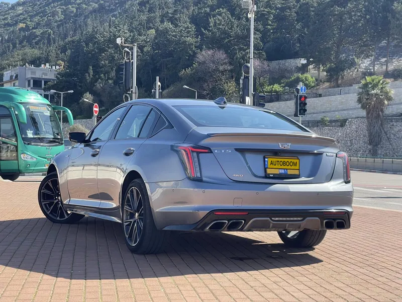 קאדילק CT5 יד 2 רכב, 2022, פרטי