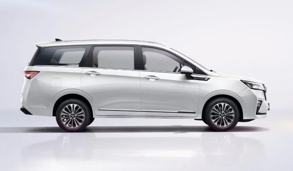 Wuling Jiachen 2022. מרכב, צורה. מיניוואן, 1 דור