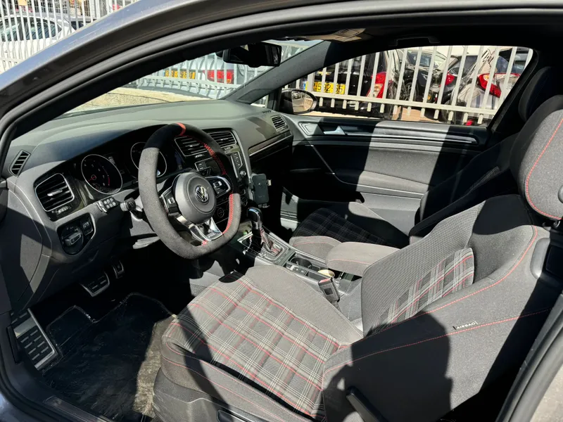 Volkswagen Golf 2ème main, 2016, main privée