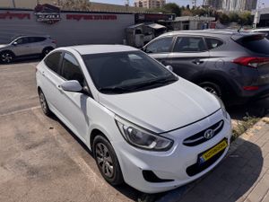 Hyundai i25, 2017, photo