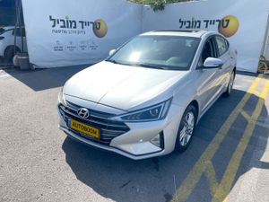 Hyundai Elantra, 2019, фото