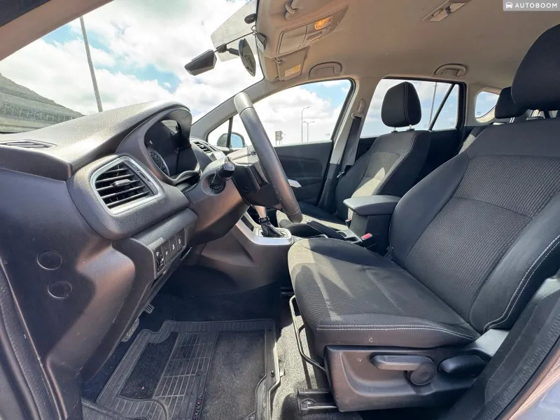 Suzuki Crossover SX4 2nd hand, 2018, private