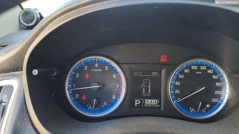 סוזוקי קרוסאובר SX4 יד 2 רכב, 2014, פרטי