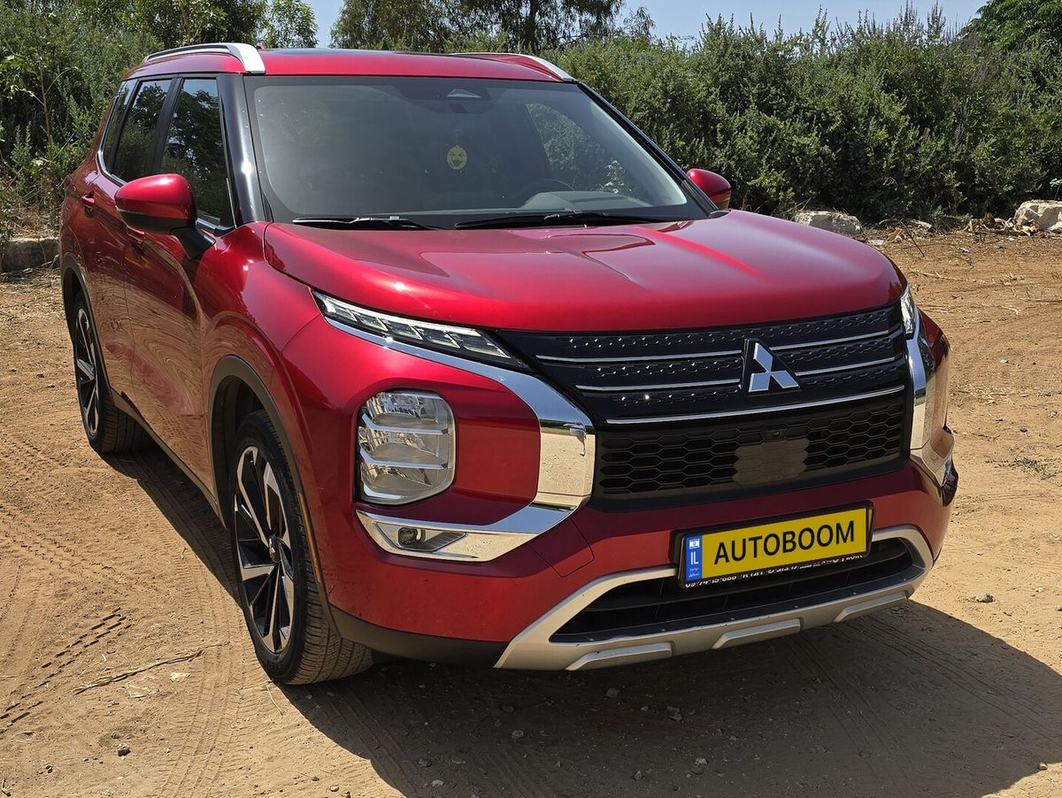 Mitsubishi Outlander 2ème main, 2021, main privée