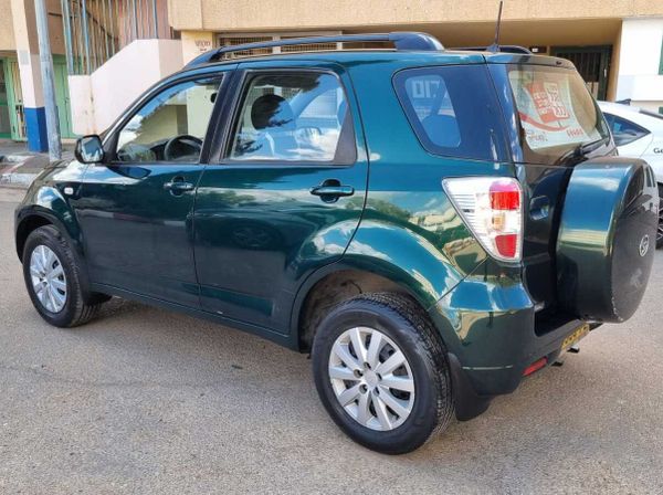 Daihatsu Terios 2nd hand, 2010, private hand