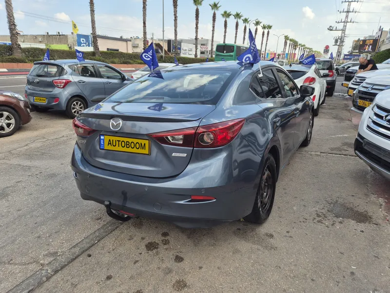 מאזדה 3 יד 2 רכב, 2014