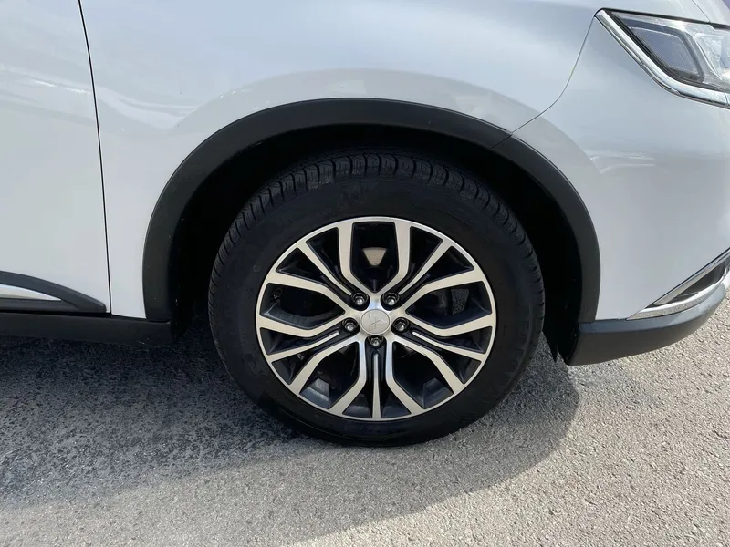Mitsubishi Outlander 2nd hand, 2018, private hand
