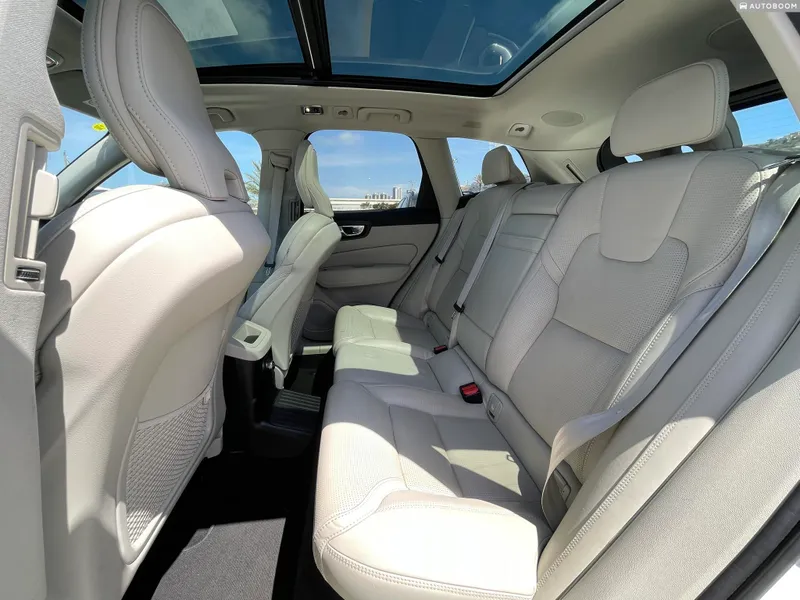 וולוו XC60 יד 2 רכב, 2018, פרטי