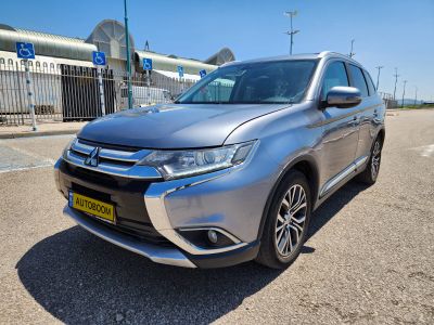 Mitsubishi Outlander 2nd hand, 2016, private hand
